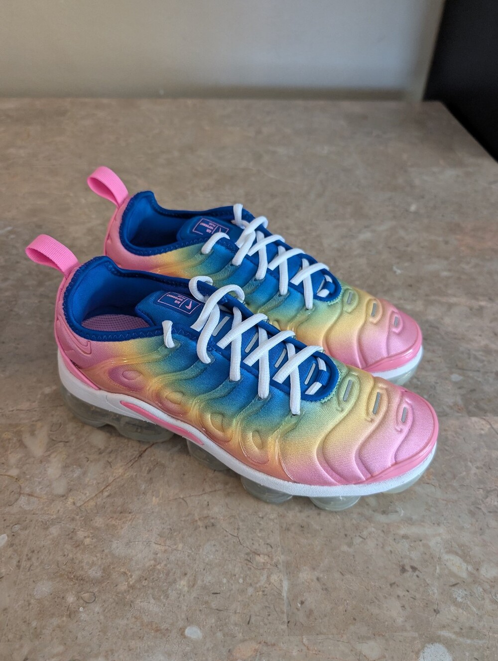 Nike Air Vapormax Cotton Candy Rainbow (2022) Running Shoes Women's Size 7.5